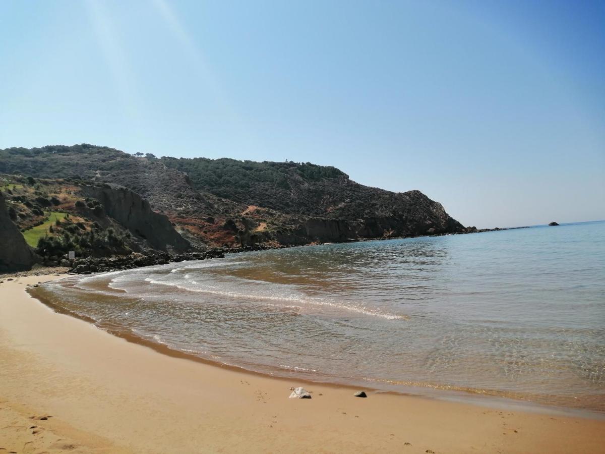 Al Faro Bed & Breakfast Realmonte Ngoại thất bức ảnh