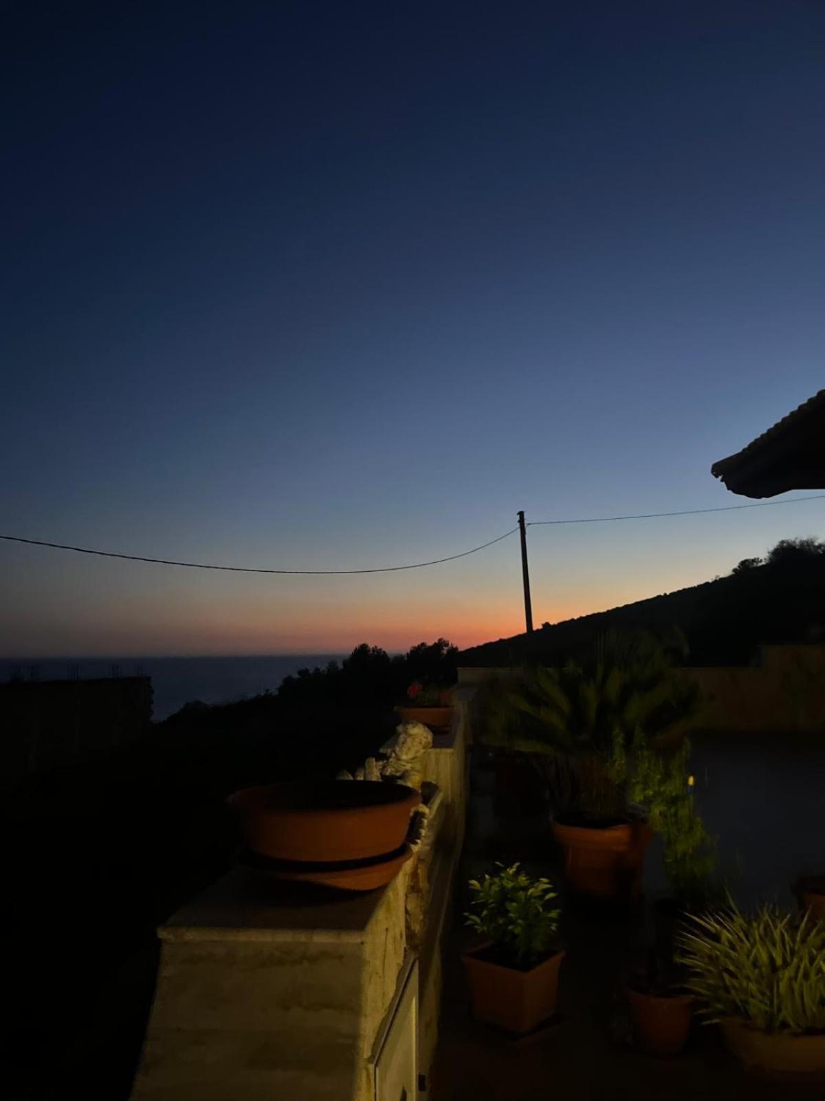 Al Faro Bed & Breakfast Realmonte Ngoại thất bức ảnh